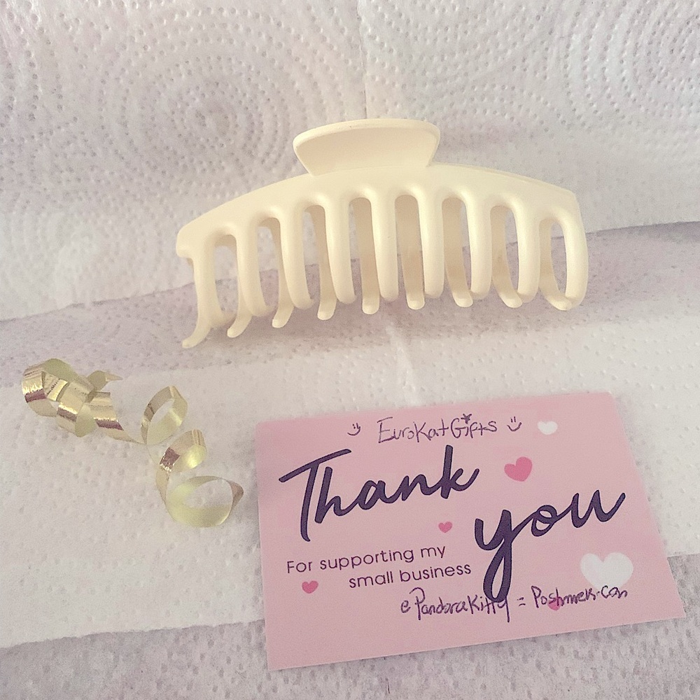 MUJU Matte *Ivory White Rectangle Large 4.5”Hair Claw Clip Firm Hold NEW NIP